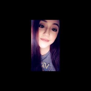 Meet your Posher, Mariana